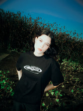 Cargar imagen en el visor de la galería, Smoke Word 2 – Core Logo Tee
